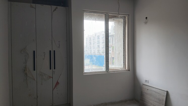 Room, anant-raj-the-estate-floors 3.5 Bedroom 2100 Sq.Ft. Builder Floor In Sector 63a Gurgaon 9093501