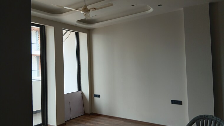 Room, anant-raj-the-estate-floors 3.5 Bedroom 2100 Sq.Ft. Builder Floor In Sector 63a Gurgaon 9093501