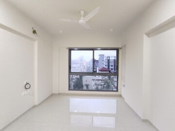 Room in 3 BHK Apartment at Balan Anu Smera Skylight, Chembur – for Rent