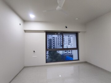 Room in 3 BHK Apartment at Balan Anu Smera Skylight, Chembur – for Rent