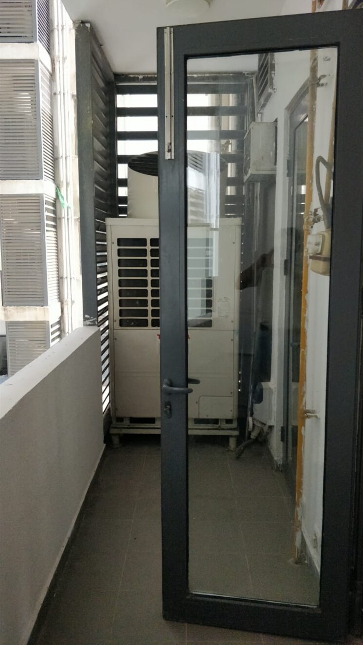 undefined, m3m-tee-point Commercial Shop 450 Sq.Ft. In Sector 65 Gurgaon 9093497