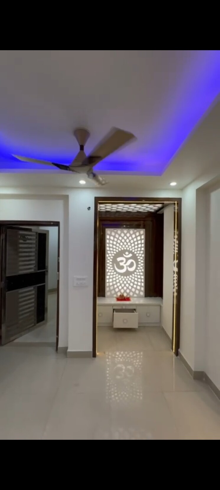 Living Room, fusion-homes 3 Bedroom 1635 Sq.Ft. Apartment In Tech Zone 4 Greater Noida Greater Noida 9093499