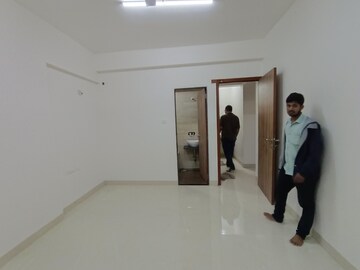 Room in 3 BHK Apartment at Sabari Palm View, Chembur – for Rent