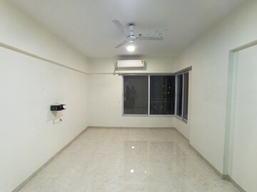 Room in 3 BHK Apartment at Sabari Palm View, Chembur – for Rent