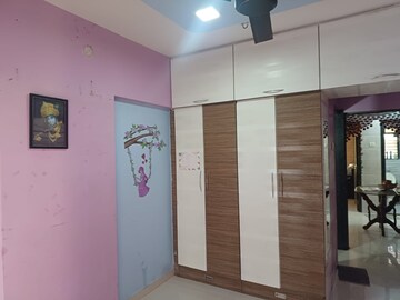 Room in 1.5 BHK Apartment at Ambika Bholanath Chogle Residency, Borivali West – for Rent