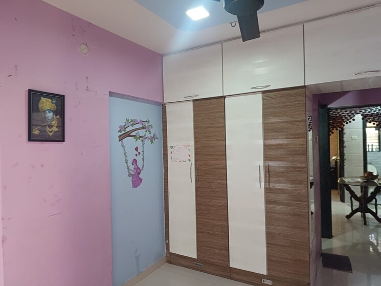 Room, ambika-bholanath-chogle-residency 1.5 Bedroom 500 Sq.Ft. Apartment In Borivali West Mumbai 9093528