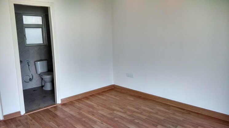 Room, puri-aman-vilas 3 Bedroom 1680 Sq.Ft. Apartment In Sector 89 Faridabad 9093505