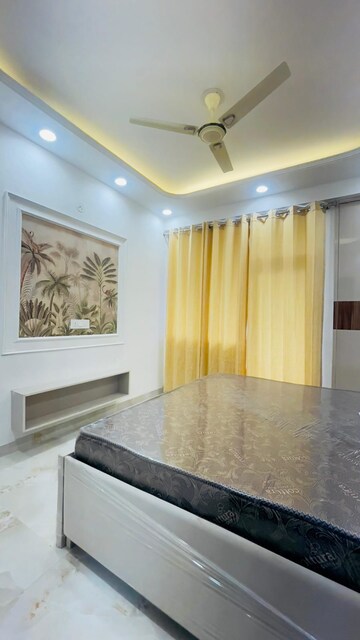 Living Room in 3 BHK Builder Floor at Ultima 107, Sector 104 – for Sale