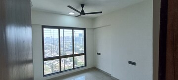 Room in 2 BHK Apartment at Shiv Shakti Tower 28, Malad East – for Rent