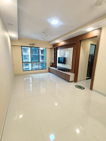 Room in 2 BHK Apartment at Shiv Shakti Tower 28, Malad East – for Rent