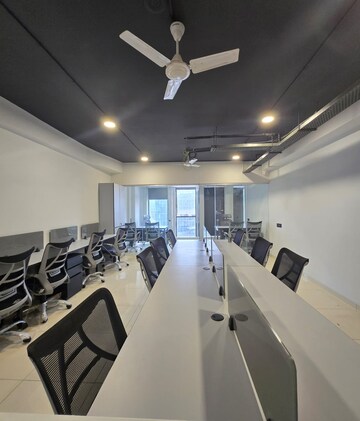  Office Space For Rent in Shyamal