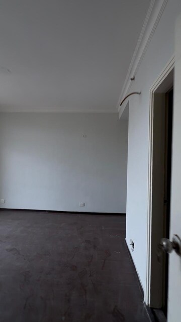 Room in 2 BHK Apartment at Raheja Vedaanta, Sector 108 – for Sale