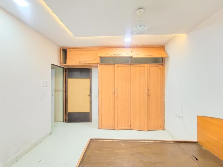 Room, pestom-sagar-colony 1.5 Bedroom 550 Sq.Ft. Apartment In Chembur Mumbai 9093581