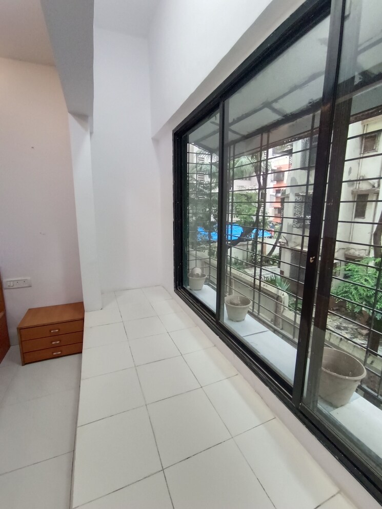 Balcony, pestom-sagar-colony 1.5 Bedroom 550 Sq.Ft. Apartment In Chembur Mumbai 9093581