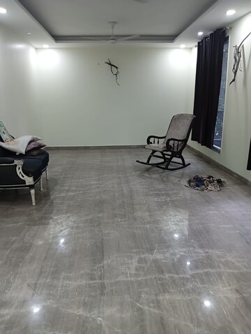 Gym in 4 BHK Builder Floor at Panchsheel Park – for Sale