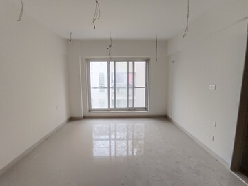 Room in 3 BHK Apartment at Roop Apartments, Chembur – for Rent