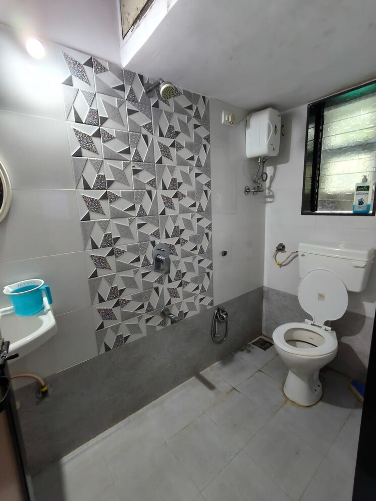 Bathroom, neelam-apartment-sector-21 2 Bedroom 1050 Sq.Ft. Apartment In Nerul Navi Mumbai 9093596