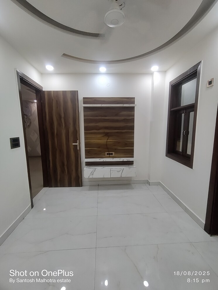Bedroom, nawada 2 Bedroom 70 Sq.Yd. Builder Floor In Nawada Delhi 9093634
