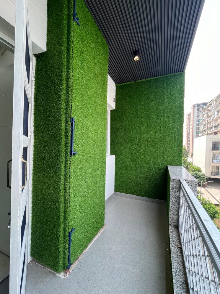 Balcony, dhakoli 3 Bedroom 1000 Sq.Ft. Builder Floor In Dhakoli Zirakpur 9093624