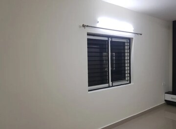 Room in 2 BHK Apartment at Sumashaila Vaddepally Enclave Apartments, Kukatpally – for Rent
