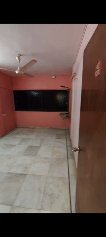 Bathroom in 2 BHK Apartment at Jumbo Darshan, Andheri East – for Rent