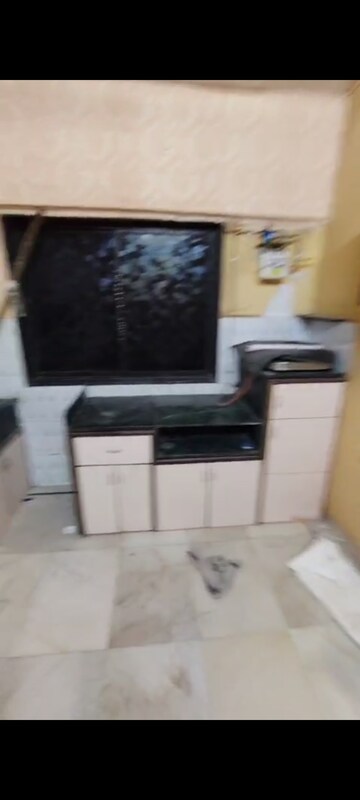 Bedroom in 2 BHK Apartment at Jumbo Darshan, Andheri East – for Rent