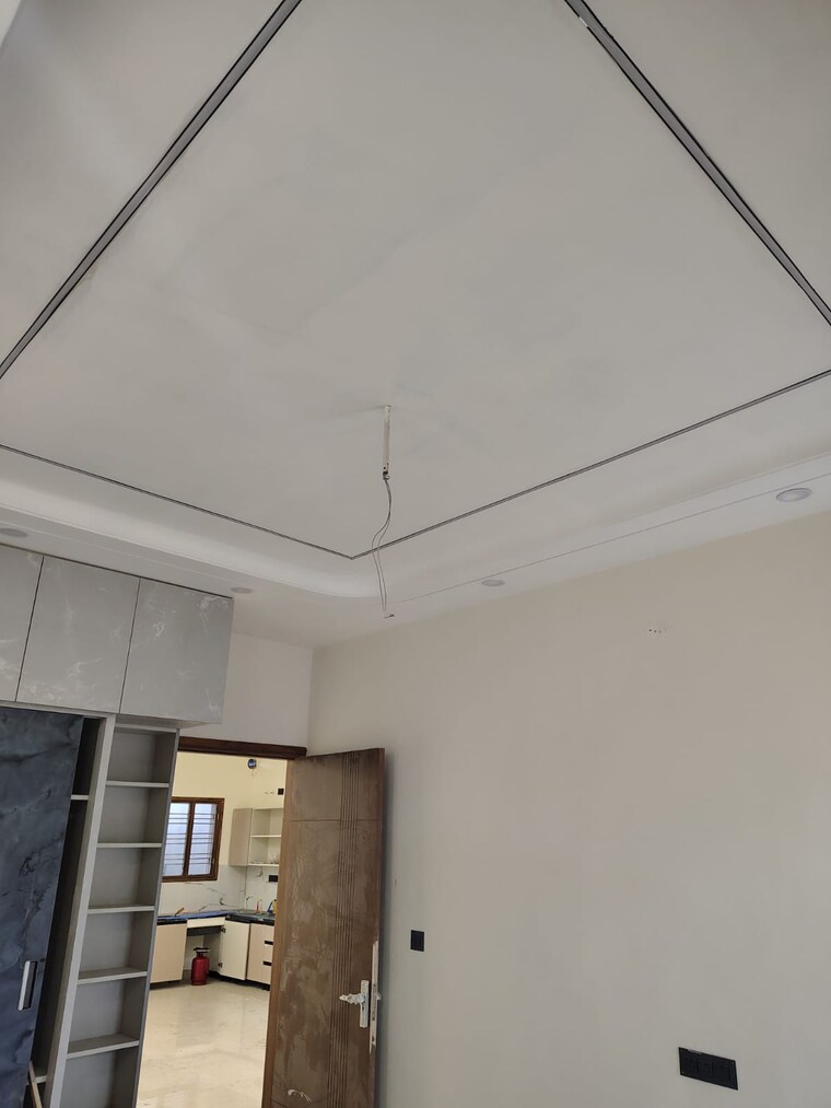 undefined, dhakoli 6 Bedroom 1917 Sq.Ft. Builder Floor In Dhakoli Zirakpur 9093666