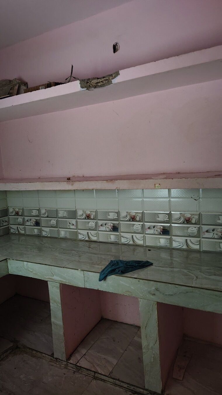 Kitchen, vasundhara sector 1 6+ Bedroom 122 Sq.Mt. Independent House In Vasundhara Sector 1 Ghaziabad 9093684