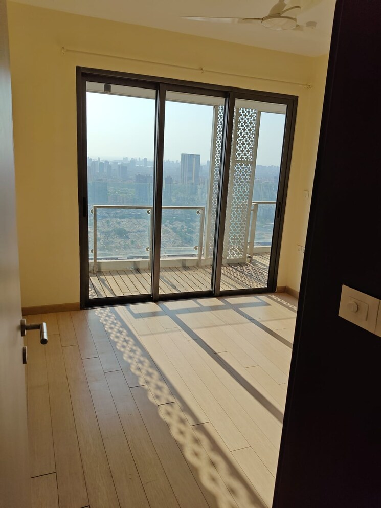 Room, lodha-new-cuffe-parade 2 Bedroom 944 Sq.Ft. Apartment In Wadala Mumbai 9093692