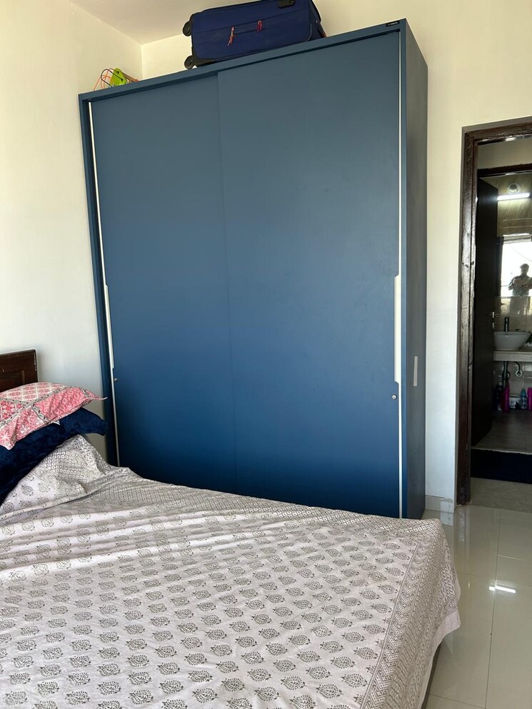 Room, romell-aether 2 Bedroom 750 Sq.Ft. Apartment In Goregaon East Mumbai 9093711