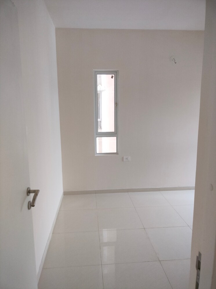 Bathroom, godrej-green-vistas 3 Bedroom 815 Sq.Ft. Apartment In Mahalunge Pune 9093763