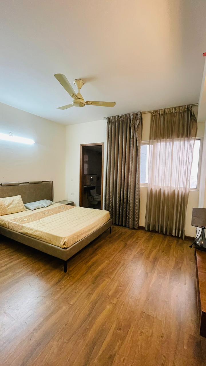 3 BHK + Pooja Room Apartment For Rent in Gomti Nagar