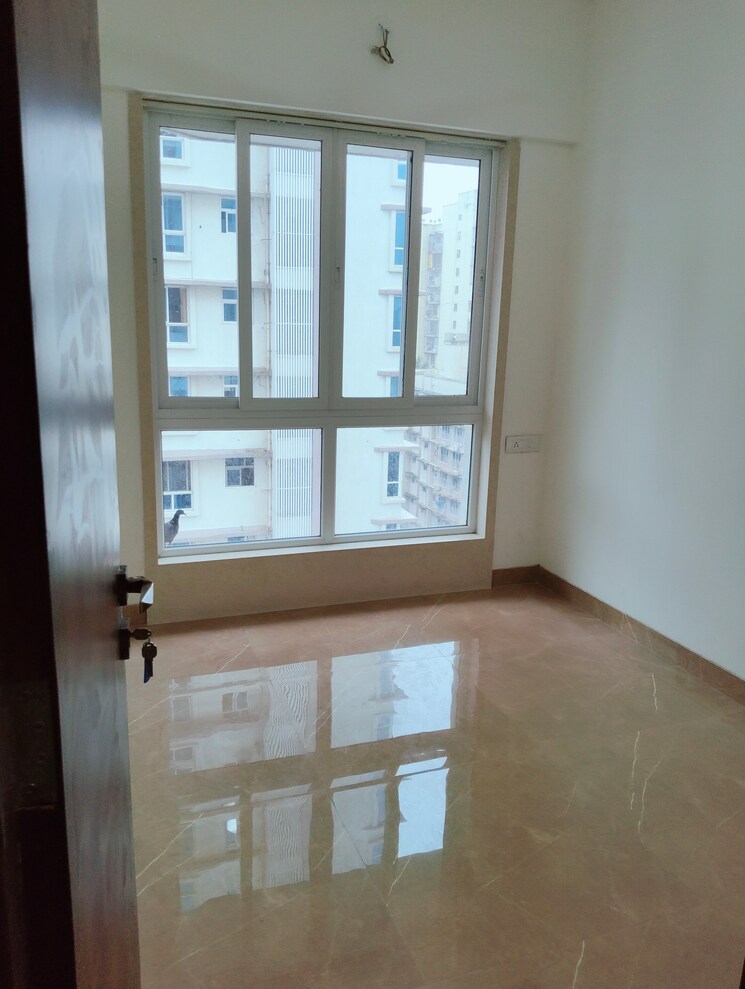 Bedroom, upper-east-97 3 Bedroom 905 Sq.Ft. Apartment In Malad East Mumbai 9093741