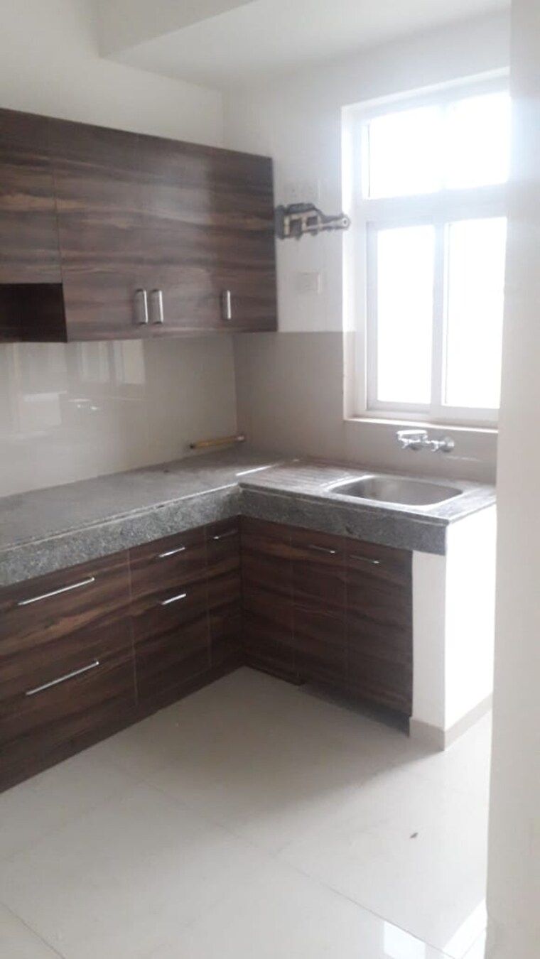 Kitchen, emaar-mgf-emerald-hills 3 Bedroom 1380 Sq.Ft. Builder Floor In Sector 65 Gurgaon 9093736