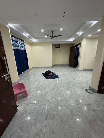 Living Room in 2 BHK Apartment at Omicron Ii Greater Noida – for Rent