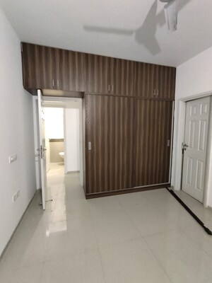 Room in 4 BHK Builder Floor at Emaar Emerald Floors, Sector 65 – for Sale