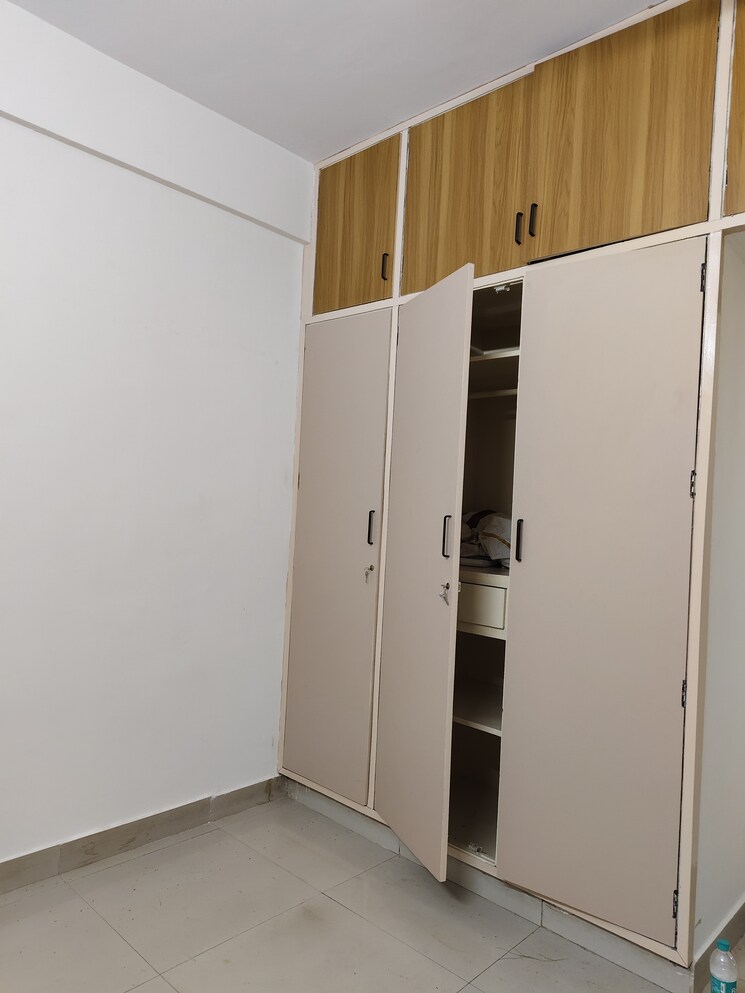 undefined, indiranagar 2 Bedroom 1000 Sq.Ft. Apartment In Indiranagar Bangalore 9093762