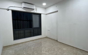 2 BHK Apartment For Sale in Golibar