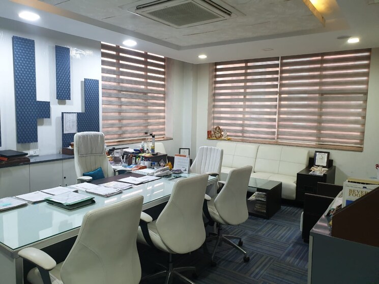 Team Area, sector 67 Commercial Office Space in IT/SEZ 1500 Sq.Ft. In Sector 67 Noida 9093705