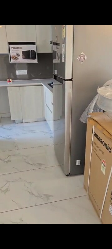 Bathroom in 2.5 BHK Builder Floor at Central Park Cerise Suites, Sohna Sector 33 – for Rent