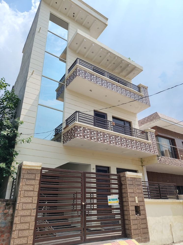 Exterior View, dhakoli 6+ Bedroom 2250 Sq.Ft. Builder Floor In Dhakoli Zirakpur 9093785