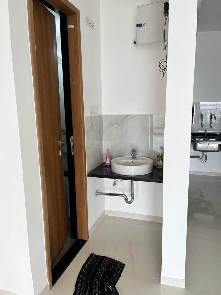 Bathroom, kakkad-la-vida 3 Bedroom 1112 Sq.Ft. Apartment In Balewadi Pune 9093816