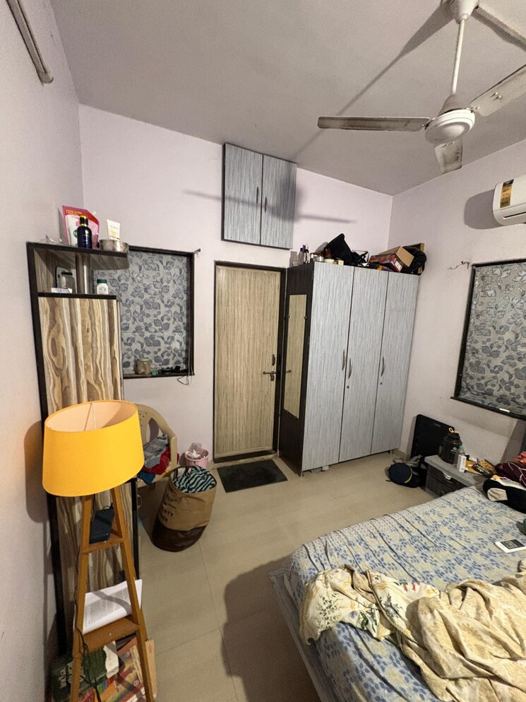 Team Area, ambawadi 4 Bedroom 1550 Sq.Ft. Villa In Ambawadi Ahmedabad 9093806