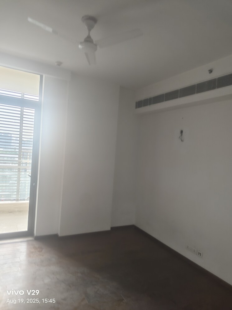 Room, m3m-golf-estate 4 Bedroom 4785 Sq.Ft. Apartment In Sector 65 Gurgaon 9093819