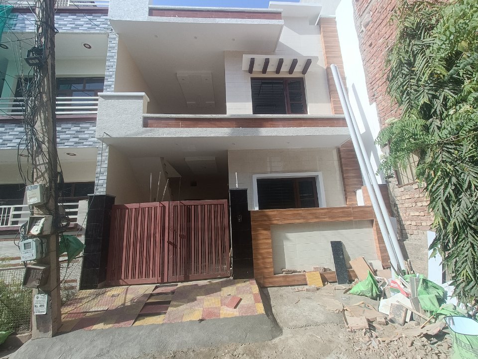 2 BHK + Study Room Villa For Rent in Shivjot