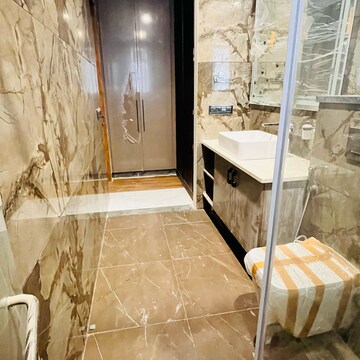 Bathroom in 4 BHK Builder Floor at Hong Kong Bazaar, Sector 56 – for Sale
