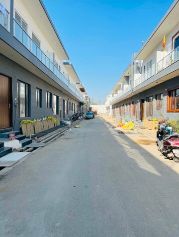 4 BHK Villa – Exterior View View at Sector 16b Greater Noida - for Sale