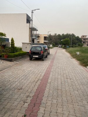 Parking in 6+ BHK Villa at Sector 85 – for Sale