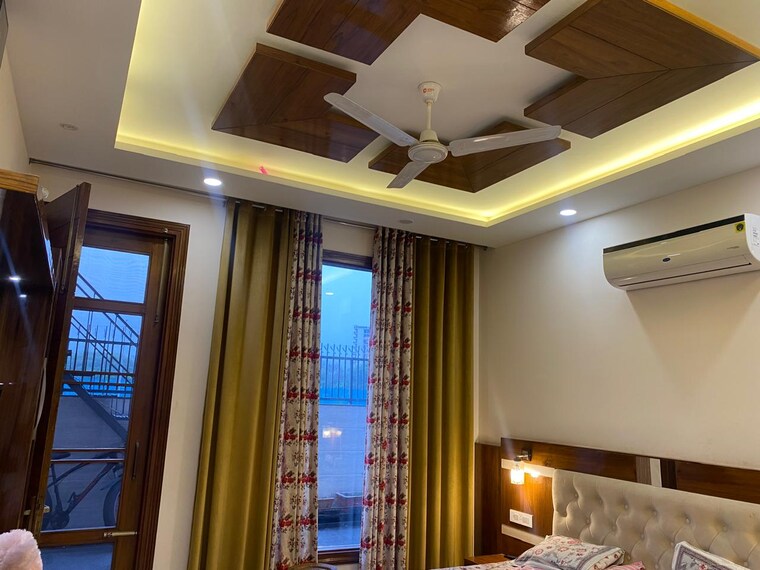 Bedroom, sector 85 6+ Bedroom 300 Sq.Yd. Villa In Sector 85 Mohali 9093897