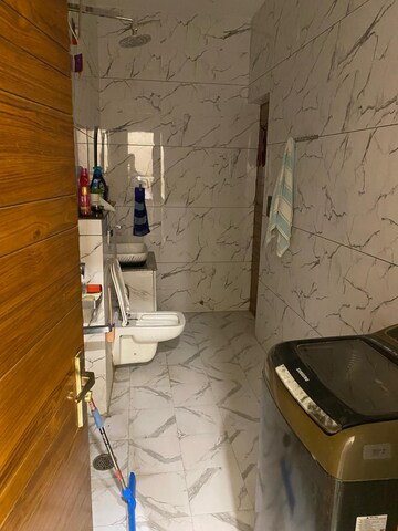 Bathroom in 6+ BHK Villa at Sector 85 – for Sale